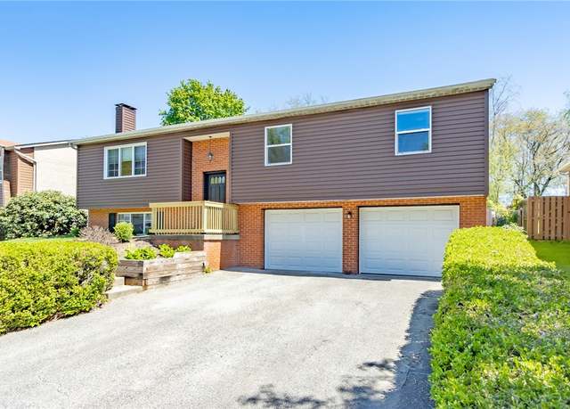 Property at 1004 Mcallister Dr, Plum Boro, PA 15068, 3 beds, 2.5 baths