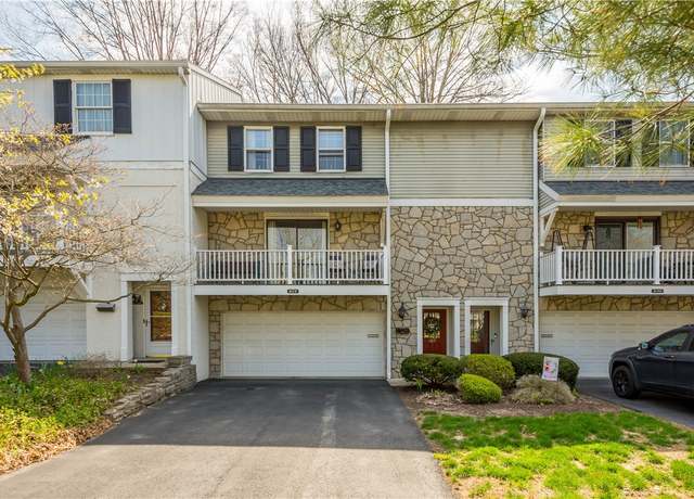 Property at 107 Roscommon, Peters Twp, PA 15317, 3 beds, 2.5 baths