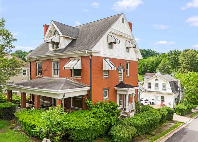 Property at 600 E Maiden St, City Of Washington, PA 15301, 6 beds, 3 baths