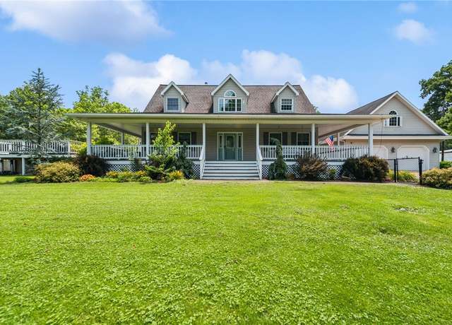 Property at 409 Park Rd, Bullskin Twp, PA 15683, 4 beds, 2.5 baths