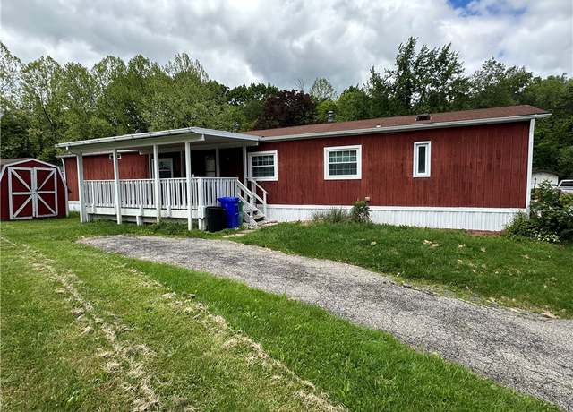 Property at 197 Redwood Dr, Oakdale, PA 15071, 3 beds, 2 baths