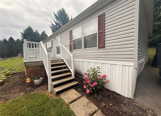 Property at 318 Nickel Ln, Center Twp - But, PA 16001, 3 beds, 2 baths