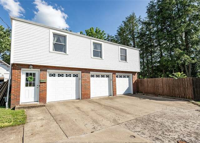 Property at 636 Barmore Ave, Grove City Boro, PA 16127, 1 bed, 1 bath