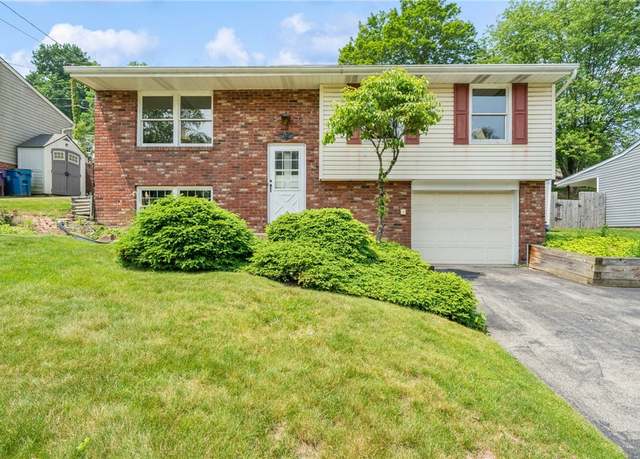 Property at 520 Malabar Dr, Plum Boro, PA 15239, 3 beds, 1 bath