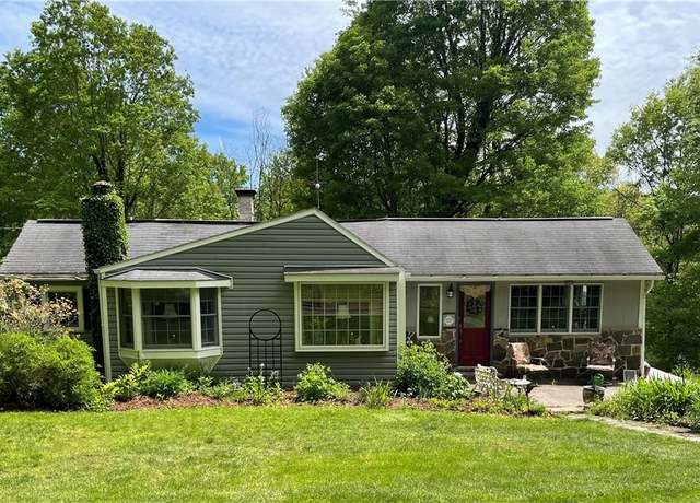 Property at 230 Trading Post Rd, Jenner Twp, PA 15563, 2 beds, 1 bath