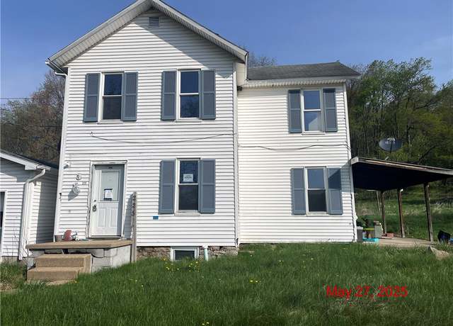 Property at 225 Railroad St, Punxsutawney Area School District, PA 15715, 3 beds, 1 bath