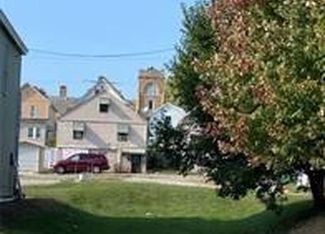Property at 615 W Chestnut St, City Of Washington, PA 15033