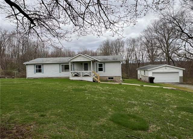 Property at 550 Yankee Ridge Rd, Lackawannock Twp, PA 16137, 3 beds, 2 baths