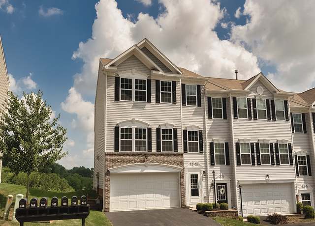 Property at 132 Rylie Dr, Jackson Twp - But, PA 16037, 3 beds, 2.5 baths