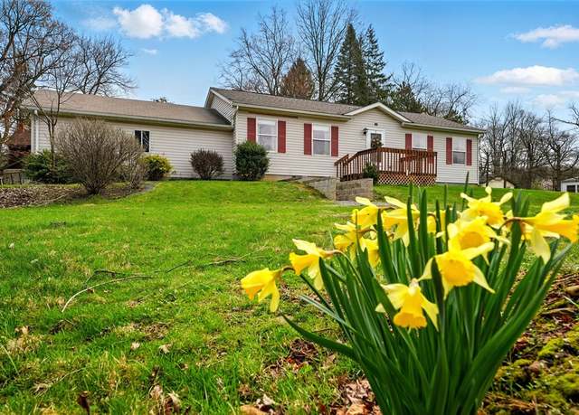 Property at 2002 Pulaski Rd, Neshannock Twp, PA 16105, 2 beds, 2 baths