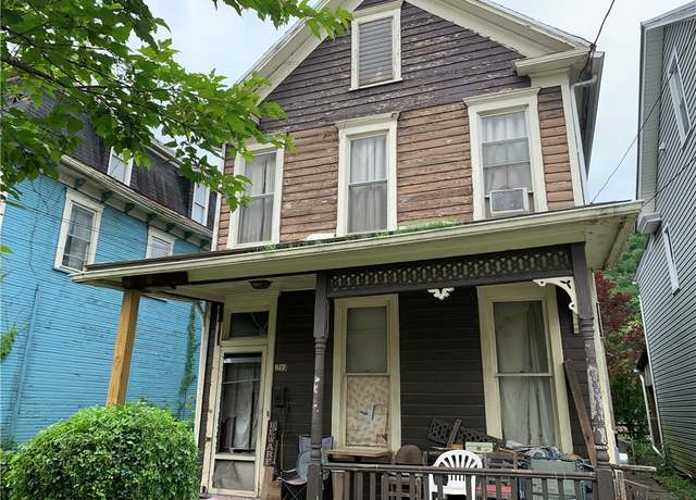 Property at 617 Maple Ave, Greater Johnstown School District, PA 15901, 6 beds, 1 bath