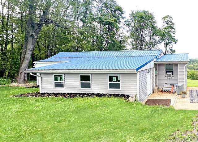 Property at 1221 S Hewitt Ave, Canton Twp, PA 15301, 3 beds, 1 bath