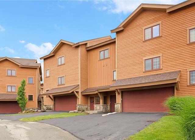 Property at 454 Southwind Cir, Seven Springs Resort, PA 15622, 3 beds, 4.5 baths