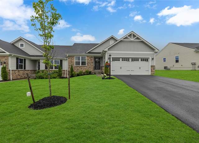 Property at 109 Jessica Ct, Chippewa Twp, PA 15010, 3 beds, 2 baths