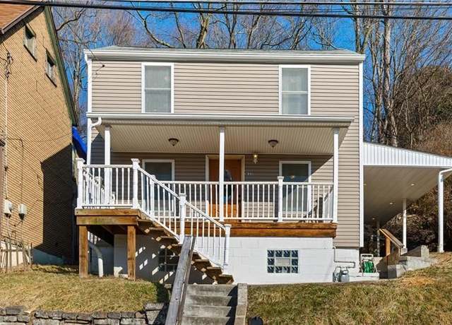 Property at 635 Valley St, Oakmont, PA 15139, 3 beds, 2 baths