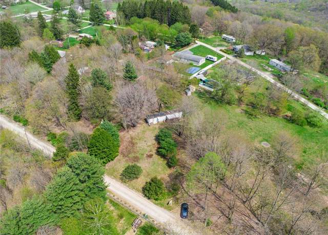 Property at 136 Kathleen Cir, Saltlick Twp, PA 15610
