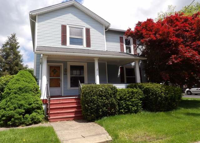 Property at 1055 Griswold St, Sharon, PA 16146, 3 beds, 2 baths