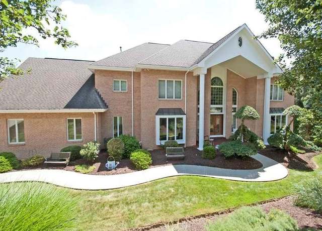 Property at 322 Red Oak Ct, Monroeville, PA 15146, 4 beds, 5.5 baths