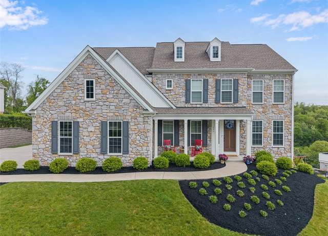 Property at 686 Country Club Dr, Mt. Lebanon, PA 15228, 4 beds, 4.5 baths