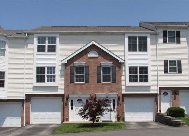Property at 6921 Spring Valley Ln, Murrysville, PA 15632, 2 beds, 2.5 baths