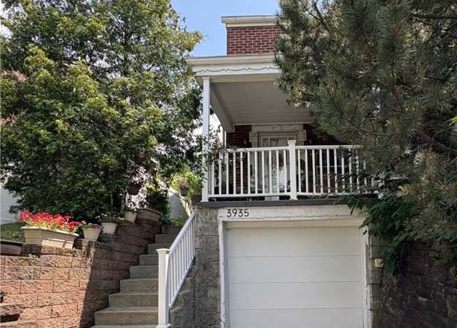 Property at 3935 Beechwood Blvd, Greenfield, PA 15217, 3 beds, 1 bath