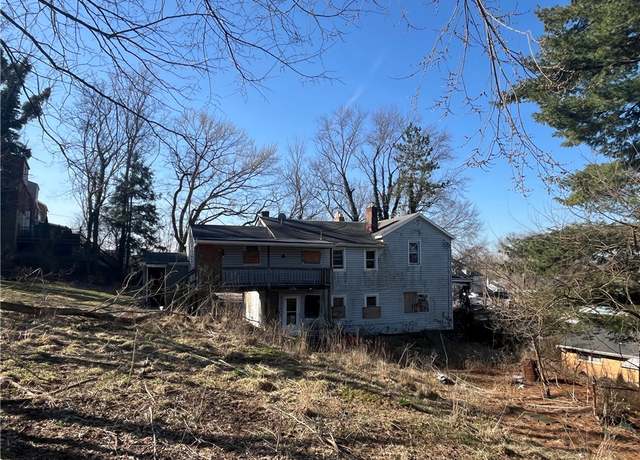 Property at 325 Glaser Ave Unit B, Bellevue, PA 15202
