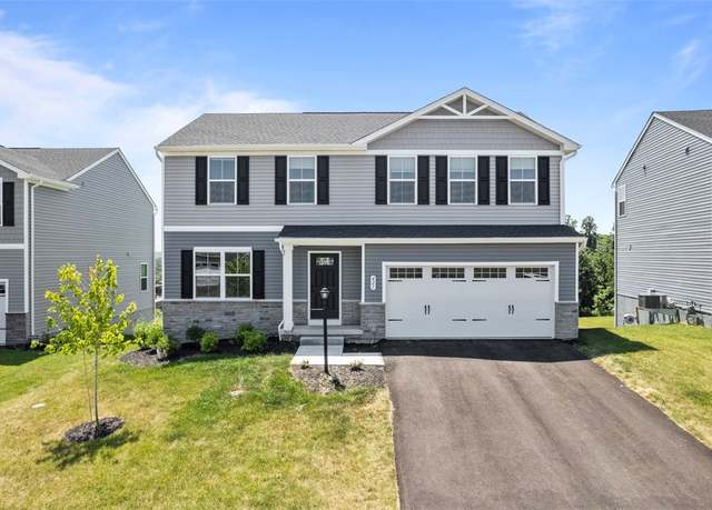 Property at 421 Coventry Ct, Lancaster Twp, PA 16037, 4 beds, 2.5 baths