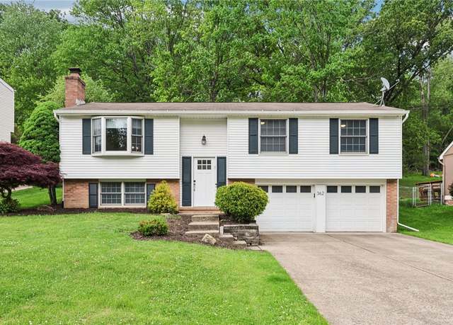 Property at 362 Fruitwood Dr, Bethel Park, PA 15102, 3 beds, 2.5 baths