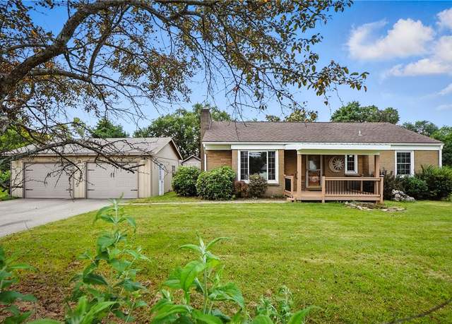 Property at 117 Gross Dr, Center Twp - Bea, PA 15001, 3 beds, 2 baths