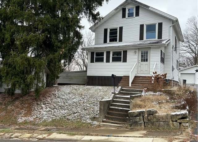 Property at 324 Harding St, New Castle/3rd, PA 16101, 3 beds, 1.5 baths