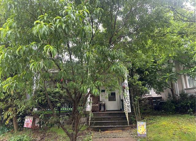 Property at 511 Arthur Ave, Scottdale, PA 15683, 4 beds, 1 bath