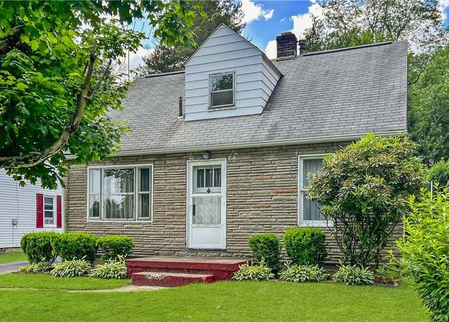 Property at 520 Joffre St, Ellwood City - Law, PA 16117, 3 beds, 1.5 baths