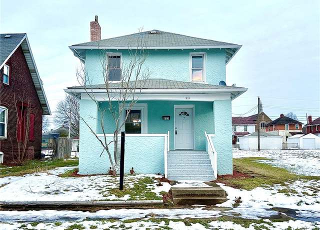 Property at 653 Sherman Ave, Sharon, PA 16146, 3 beds, 1.5 baths