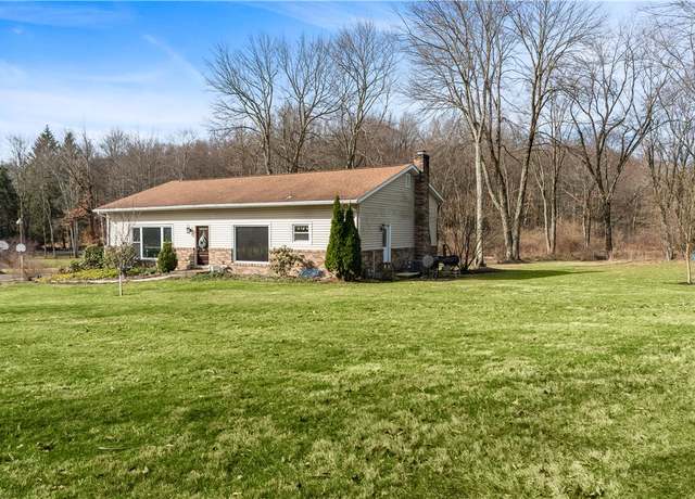 Property at 237 Woodlawn Rd, Twp Of But Sw, PA 16001, 3 beds, 2 baths