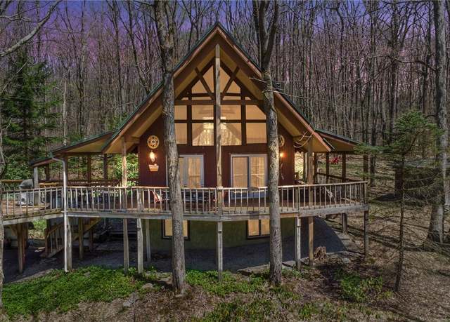 Property at 142 Juniper Ln, Upper Turkeyfoot Twp, PA 15557, 3 beds, 2 baths
