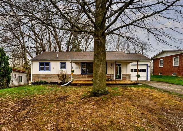 Property at 406 Patton Ave, Farrell, PA 16121, 3 beds, 1 bath