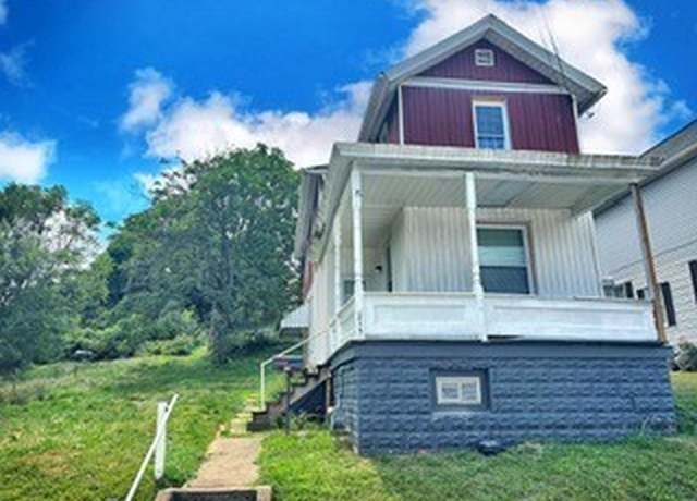 Property at 215 N 4th, Clairton, PA 15025, 3 beds, 1 bath