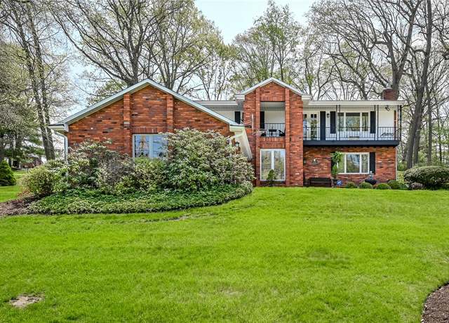 Property at 130 Killarney Rd, Pine Twp - Nal, PA 15090, 4 beds, 2.5 baths