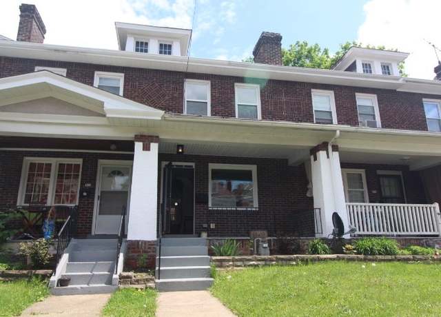 Property at 912 N Saint Clair St, Highland Park, PA 15206, 3 beds, 2 baths