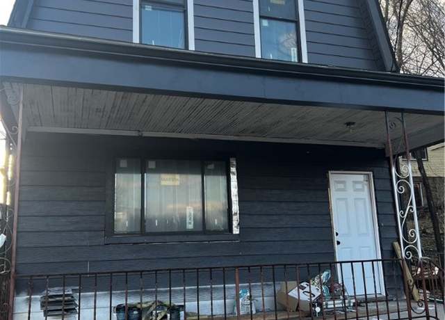 Property at 118 Tarragonna St, Bon Air, PA 15210, 3 beds, 1.5 baths