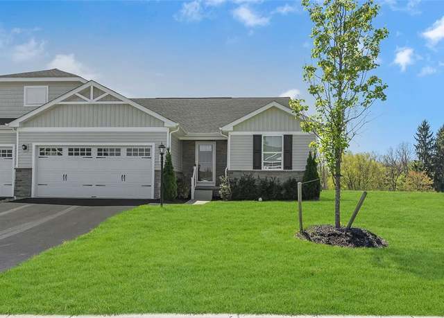 Property at 113 Jessica Ct, Chippewa Twp, PA 15010, 3 beds, 2 baths