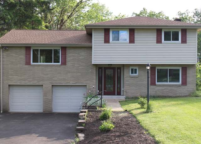 Property at 1502 Orchard Dr, Unity  Twp, PA 15601, 3 beds, 2.5 baths
