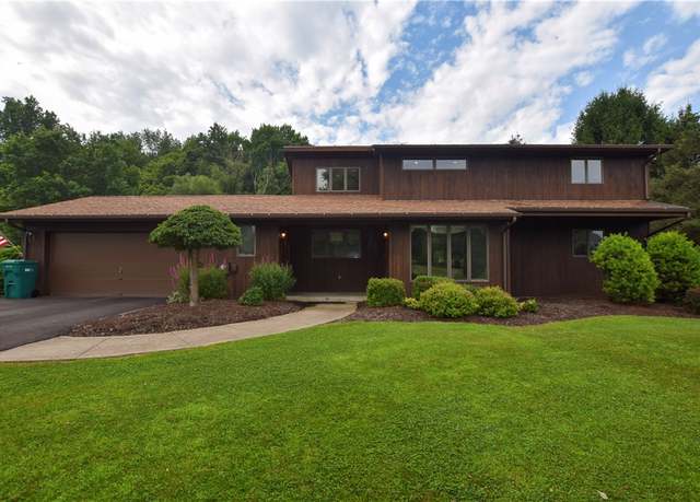 Property at 105 Janice Ln, Jefferson Twp - But, PA 16056, 3 beds, 2.5 baths