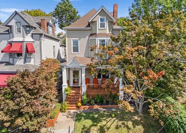 Property at 237 Oneida, Mt Washington, PA 15211, 3 beds, 2.5 baths