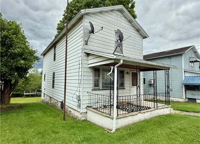 Property at 411 East Ave, Luzerne Twp, PA 15413, 3 beds, 1 bath