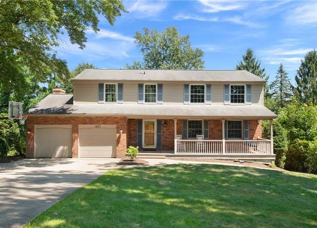 Property at 1657 Red Mill Dr, Upper St. Clair, PA 15241, 4 beds, 2.5 baths