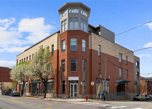 Property at 196 36th St Unit 2A, Lawrenceville, PA 15201, 1 bed, 2 baths