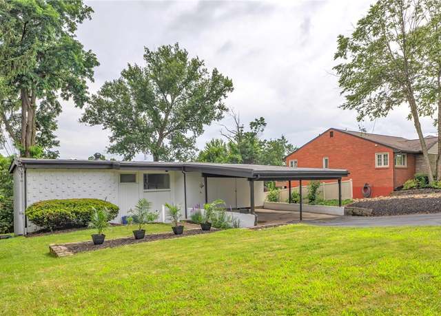 Property at 1331 Blue Jay Dr, Scott Twp - Sal, PA 15243, 4 beds, 2 baths