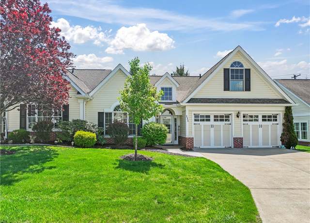 Property at 111 Spring Blossom Cir, Chippewa Twp, PA 15010, 3 beds, 3 baths
