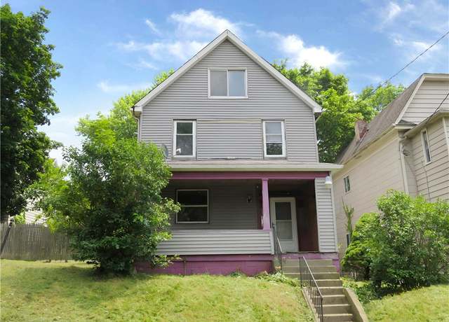 Property at 546 Ridge Ave, New Kensington, PA 15068, 3 beds, 1.5 baths